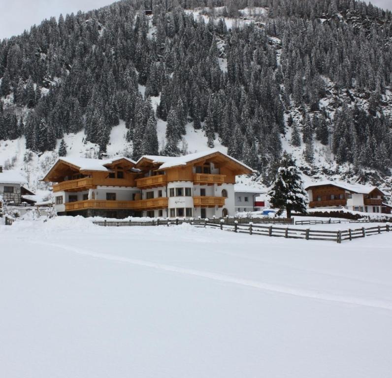 Landhaus Alpensonne Apartment Neustift im Stubaital Exterior photo