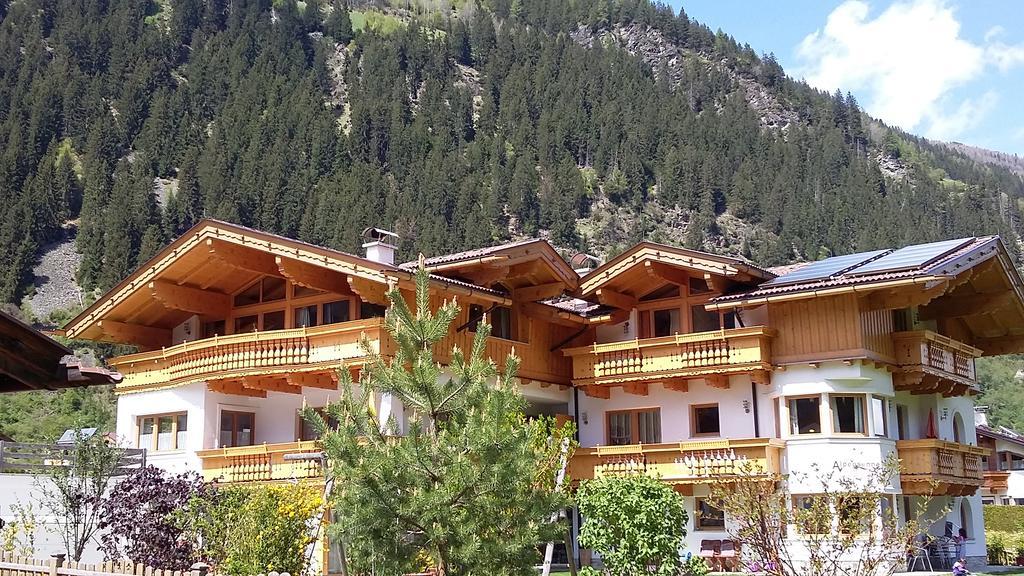 Landhaus Alpensonne Apartment Neustift im Stubaital Exterior photo