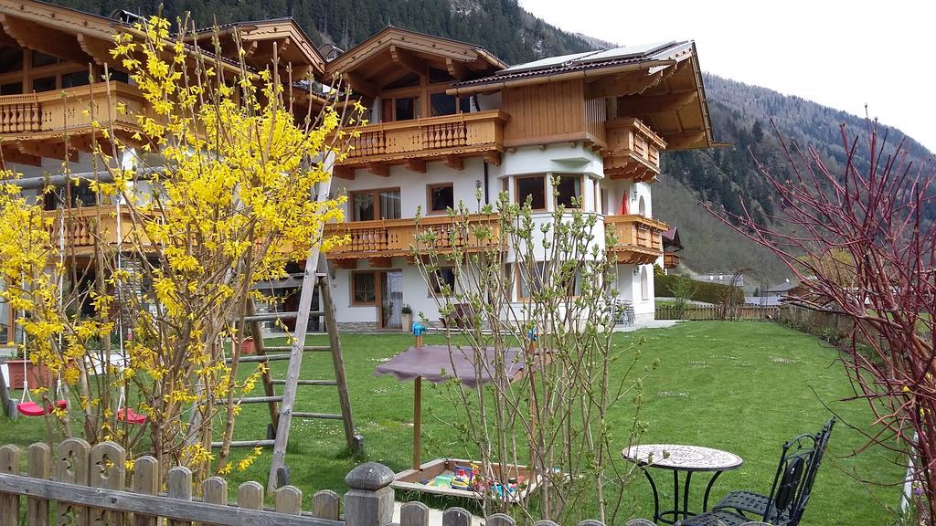 Landhaus Alpensonne Apartment Neustift im Stubaital Exterior photo